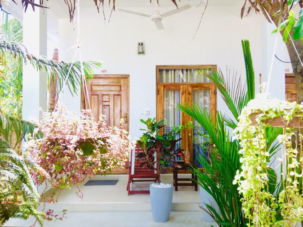Tropicana Home Stay آروغام المظهر الخارجي الصورة